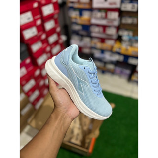 Sepatu diadora on sale running terbaru 2017