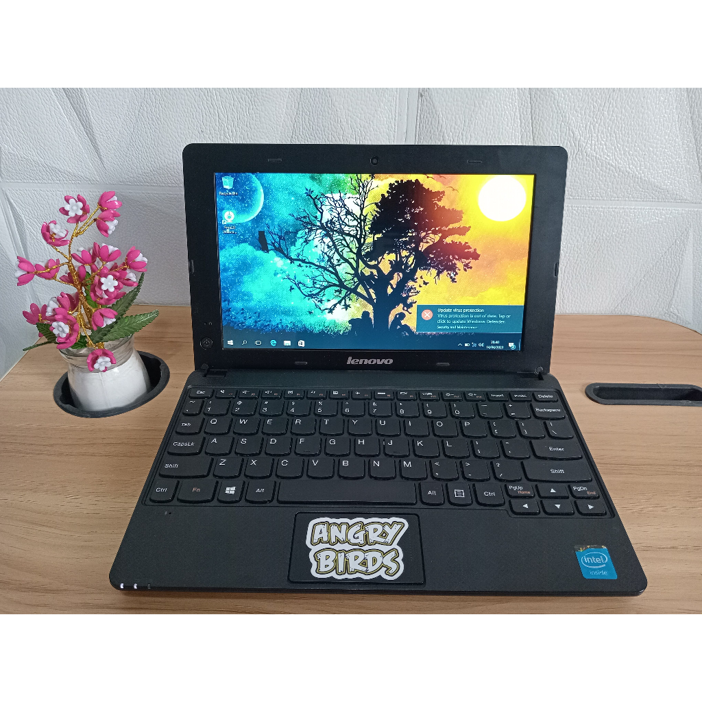 Jual Notebook lenovo E10 30 2gb ram 300gb hdd processor intel celeron ...