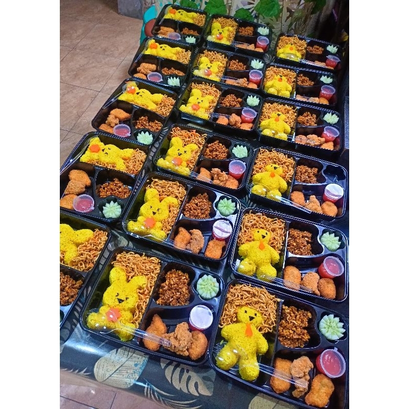 Jual Nasi Kuning / nasi box / Bento karakter/ katering/nasi besek