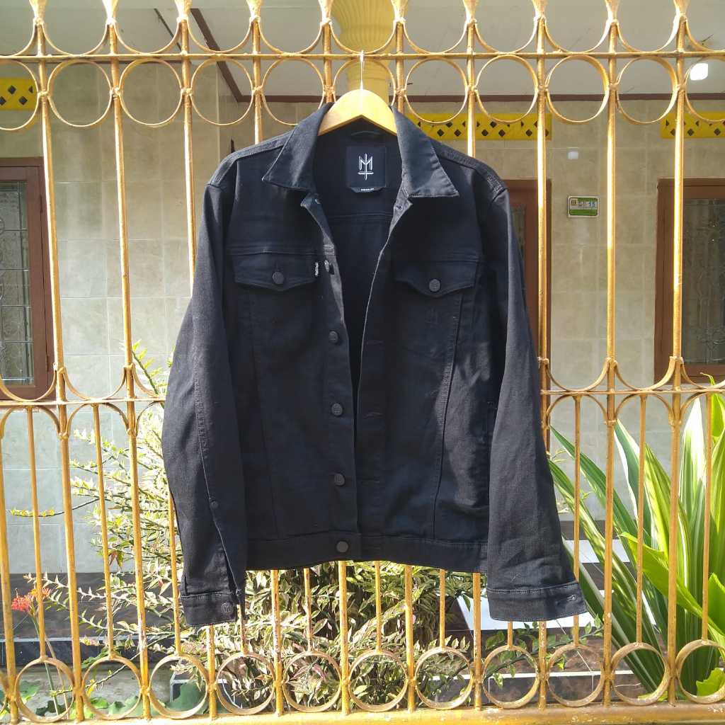 Jual JACKET DENIM / MATERNAL DISASTER / ORIGINAL MERCH / OFFICIAL ...