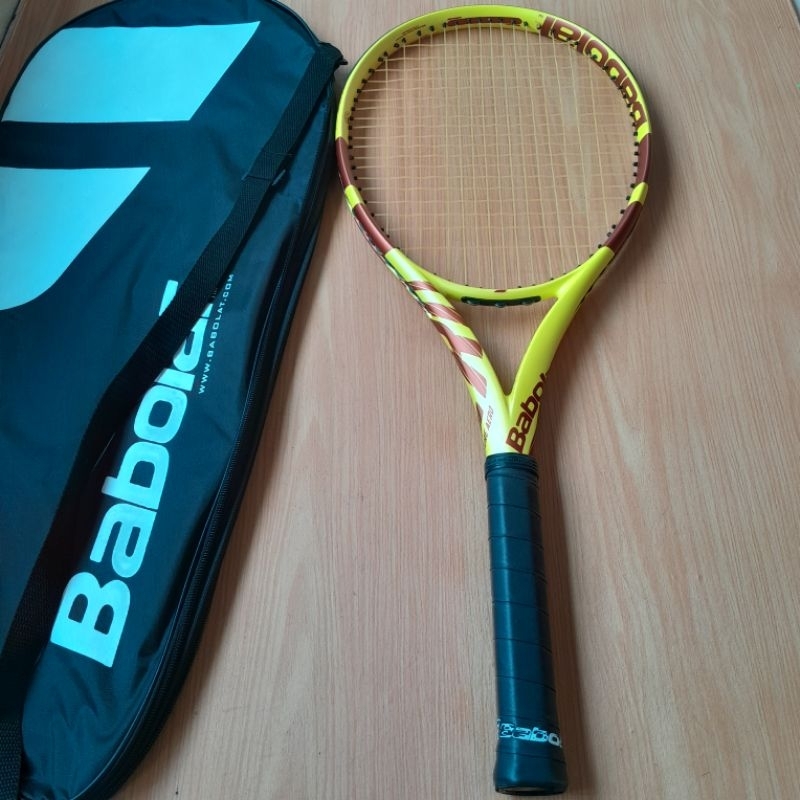 Raket tenis Babolat pure aero kuning