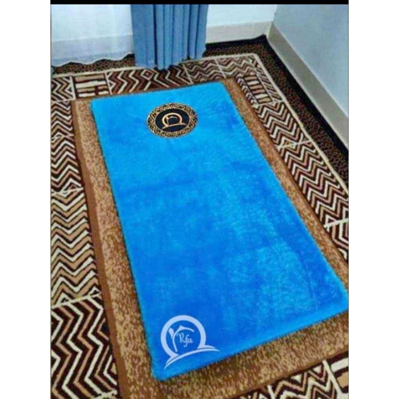 Jual Sajadah bulu rasfur premium lebih lebar dan tebal empuk dan lembut ...