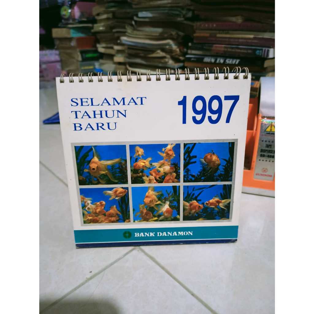 Jual Koleksi Jadul Kalender tahun 1997 bank danamon kalender meja H07