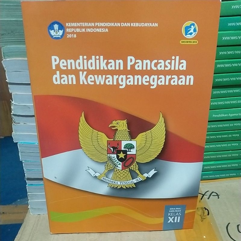 Jual Pendidikan Pancasila Dan Kewarganegaraan Kelas XII-3-12 SMA/MA/SMK ...