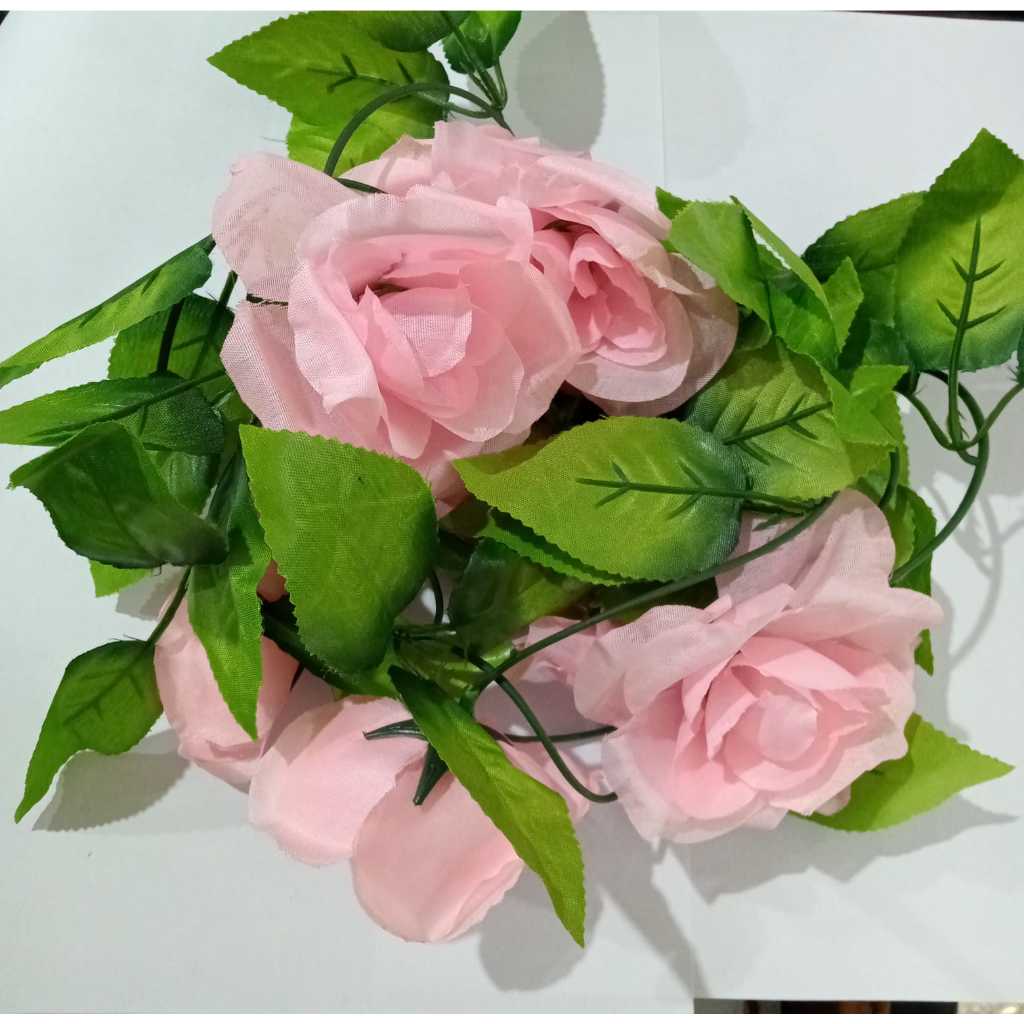 Jual Bunga Rambat Palsu Bunga juntai Imitasi Mawar Rose Dekorasi ...