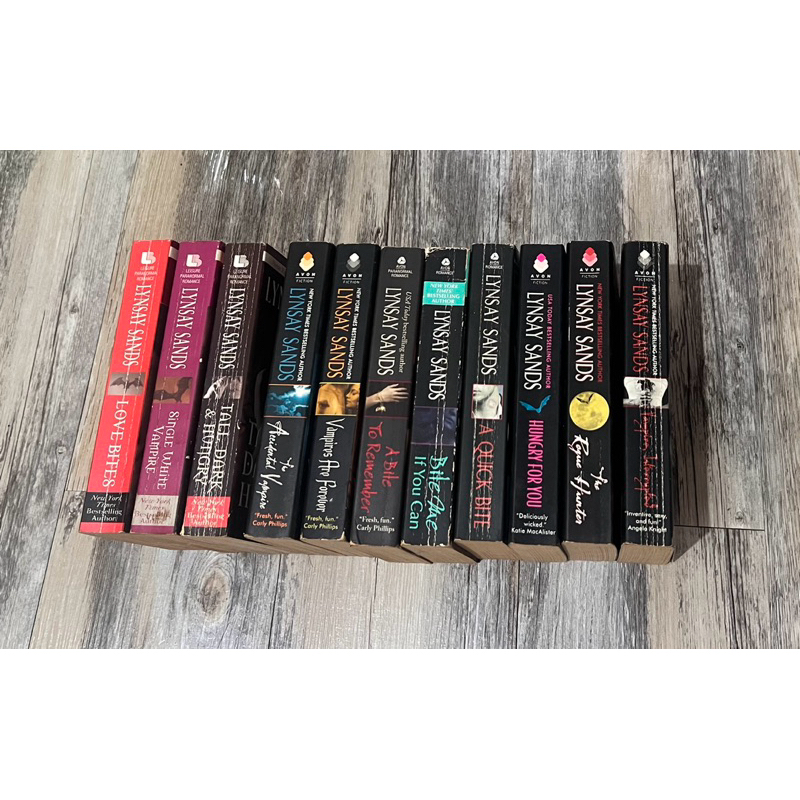 Jual Buku Novel Bahasa Inggris - Lynsay Sands | Shopee Indonesia