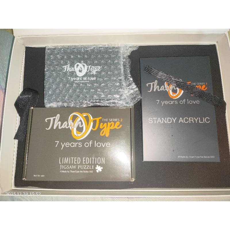 TharnType: 役だち 7 Years of Love Box Set