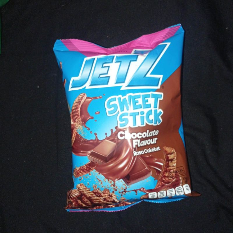 Jual Chiki jetz chocolate 65 gram | Shopee Indonesia
