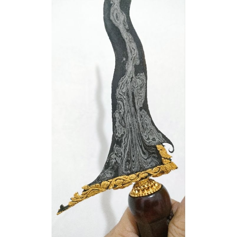 Jual Keris Sengkelat Luk 13 Sepuh Kinatah Emas Mataram Sultan Agung