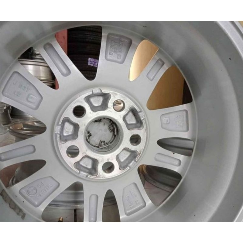 Jual VELG ORIGINAL INOVA REBORN R.16 ( SATUAN ) | Shopee Indonesia