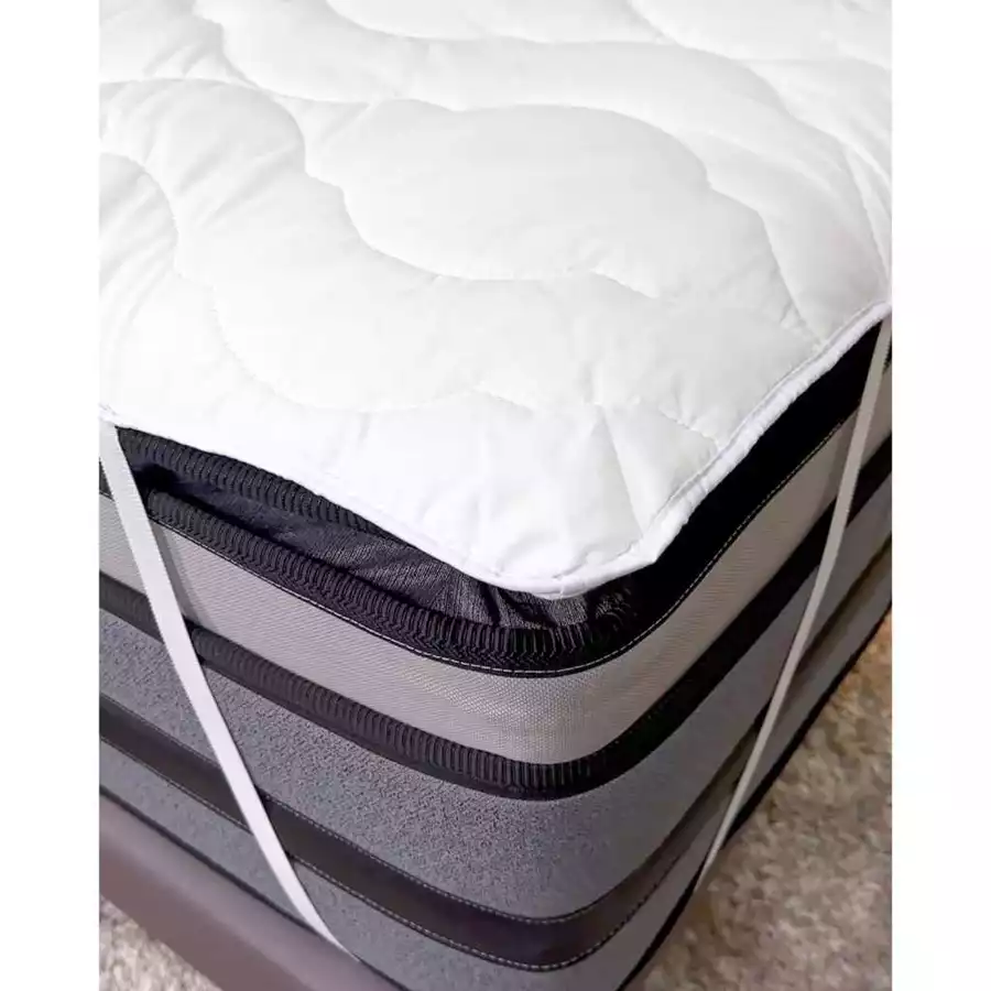  Mattress Protector