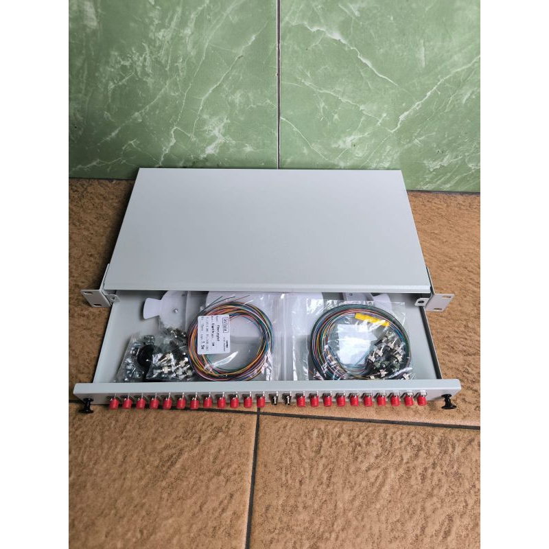 Jual otb 24 core lengkap pigtail fc upc | Shopee Indonesia