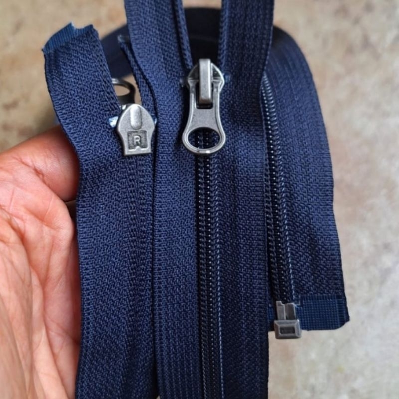 Jual Resleting YKK Zipper Korea Jaket Sweater Gigi Halus Hitam 42 s/d