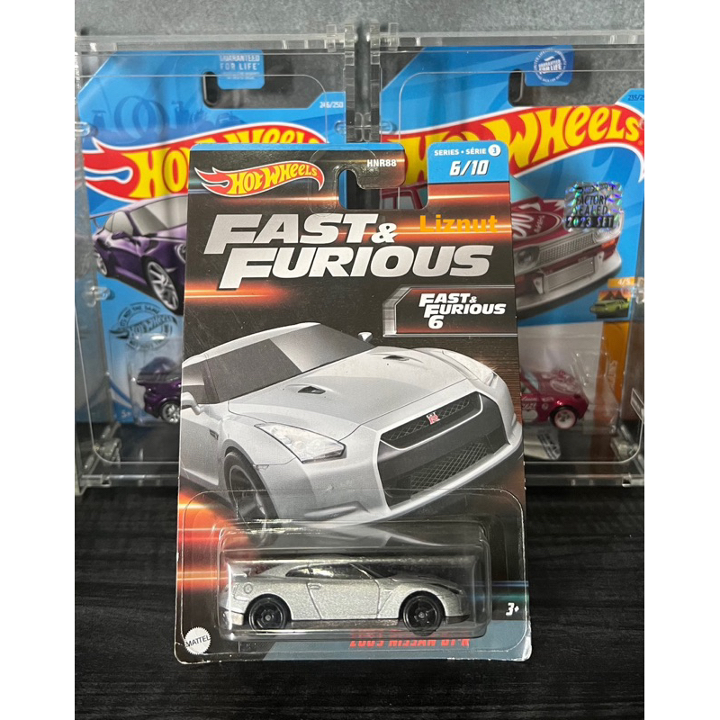 Hot Wheels Fast & Furious 2009 Nissan GT-R Diecast Car - 6/10 Series 3 Collectible - View #9