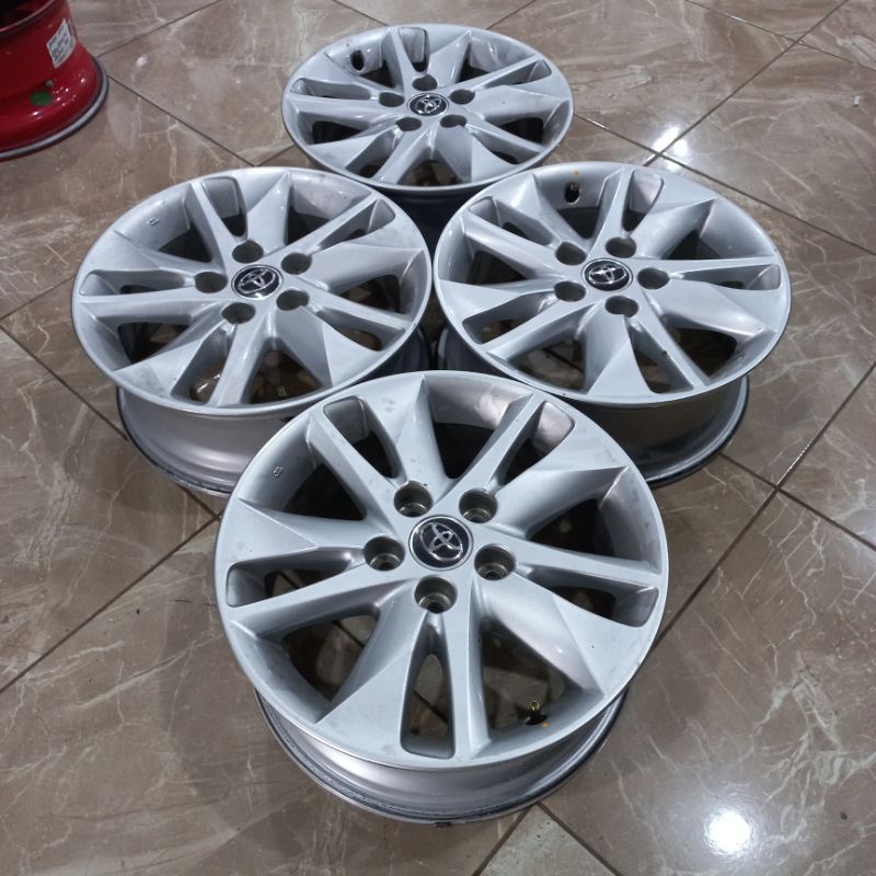 Jual VELG BAWAAN MOBIL INNOVA REBORN RING 16X6 PCD 5X114'3 ET 30 SILVER ...