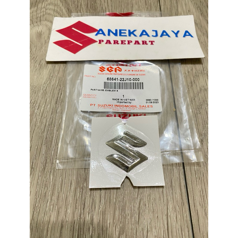 Jual LOGO EMBLEM S BATOK VISOR SATRIA FU INJEKSI THAILAND