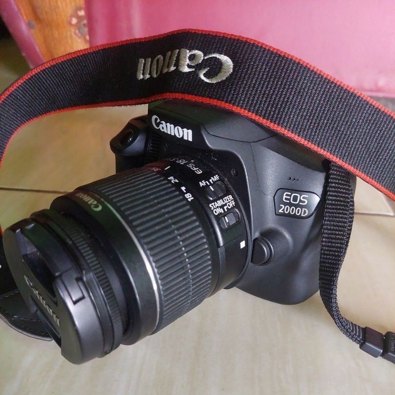 Jual Canon EOS 2000D kit 18-55Mm Second | Shopee Indonesia