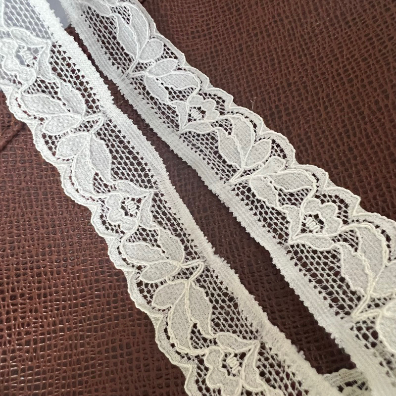 Jual renda Stretch renda elastis broken white harga permeter | Shopee ...