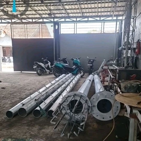 Jual Tiang Monopole Highmast Standing 20 Meter Hot Dip Galvanized 