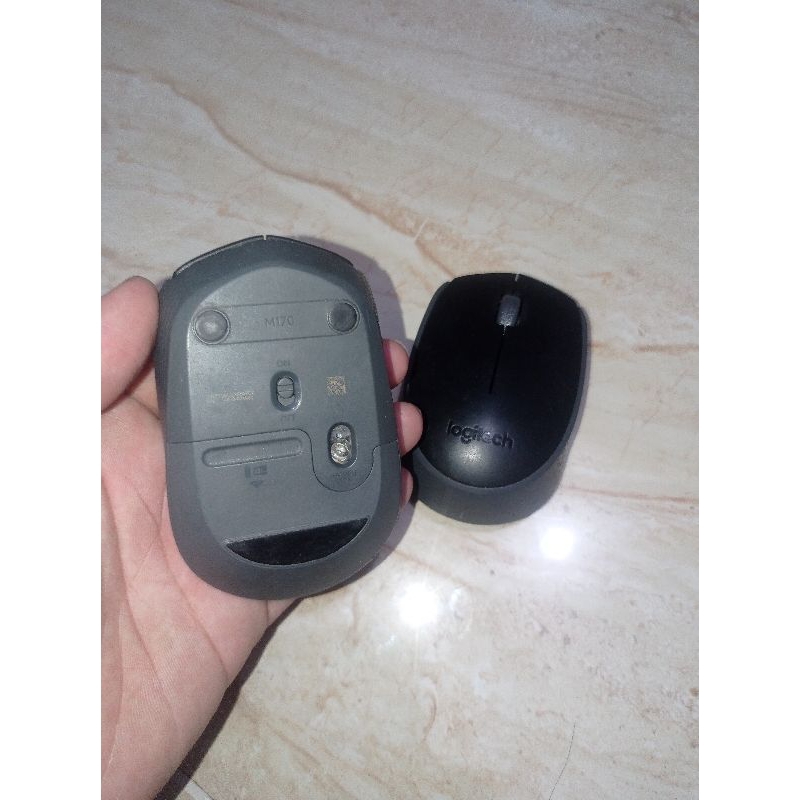Jual Mouse wireless Logitech M170, seken ori overall normal + usb ...