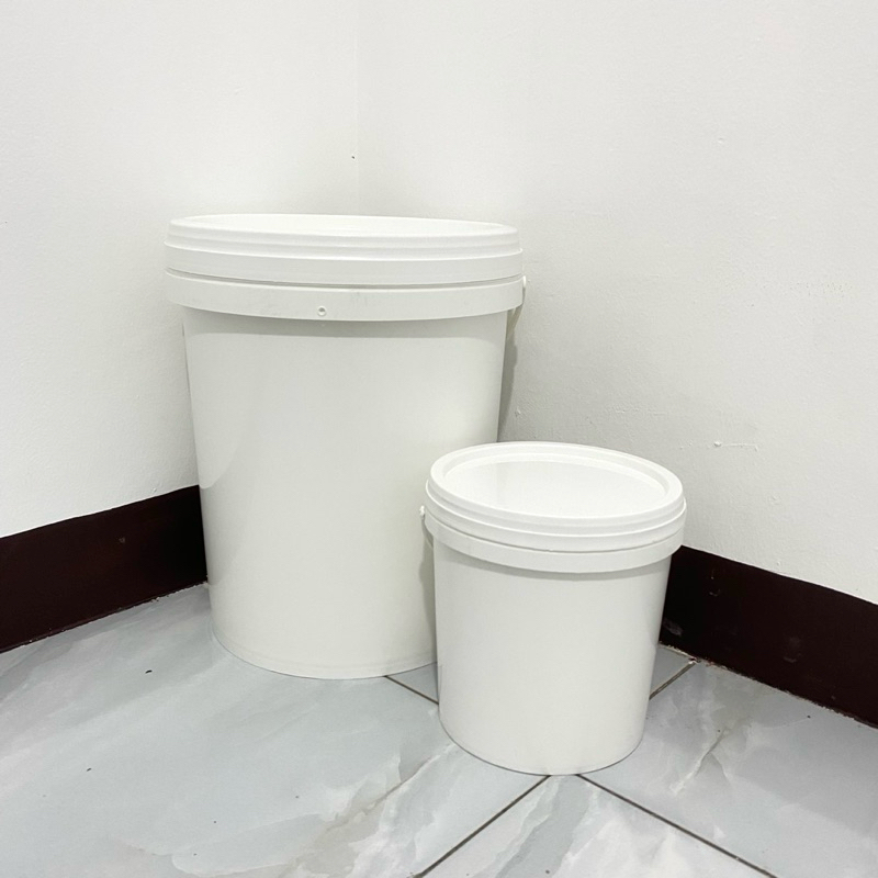 Jual Pail / Ember / Bucket Plastik Baru Putih Polos 4 L + Tutup ...