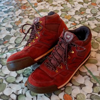 Jual Sepatu NEW BALANCE 710 Shopee Indonesia