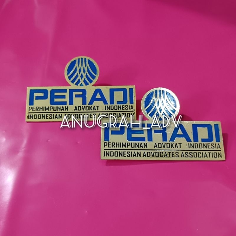 Jual pin PERADI LOGO ATAS kuningan sepuh emas - PENITI | Shopee Indonesia