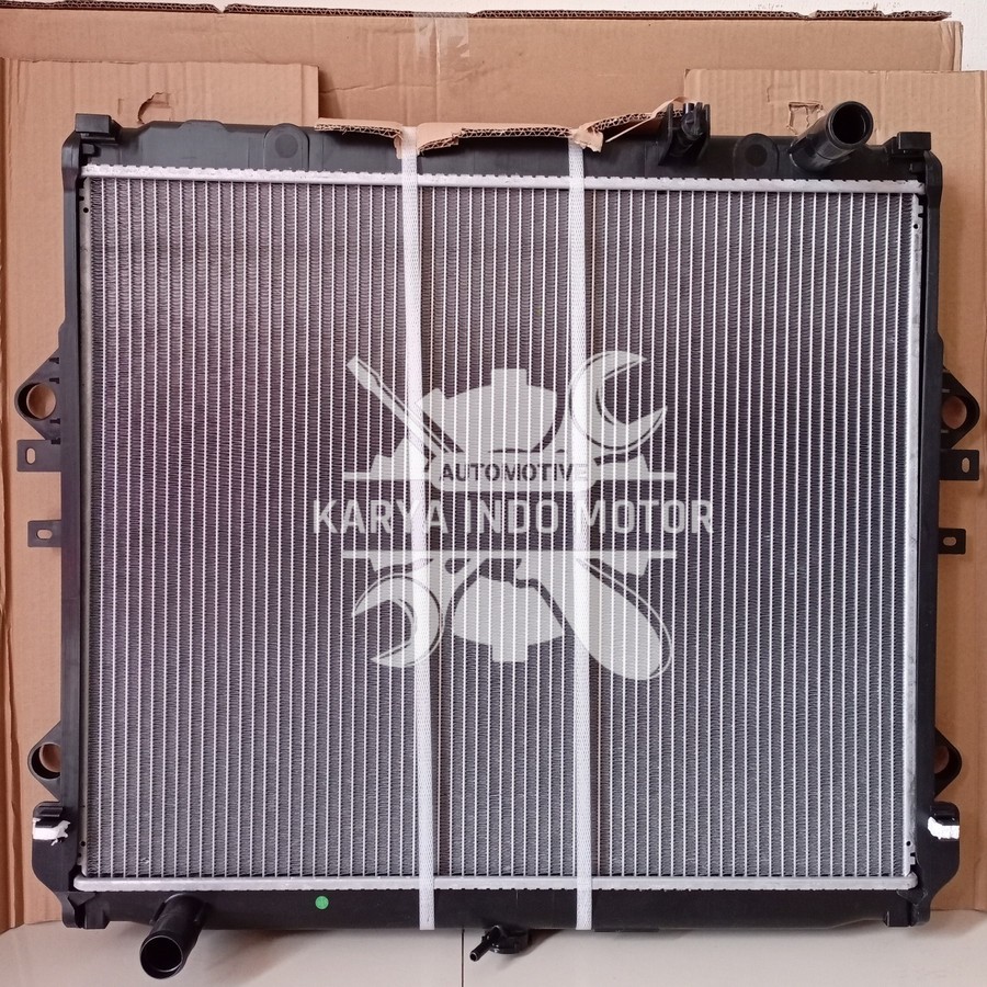 Jual RADIATOR ASSY TOYOTA FORTUNER BENSIN SRZ MANUAL 2TR-FE 2016 ...