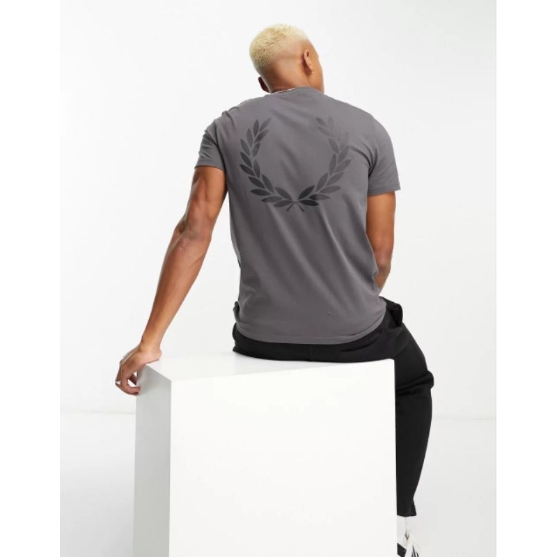 Jual Fred Perry T-shirt Back Graphic Gunmetal Original | Shopee Indonesia