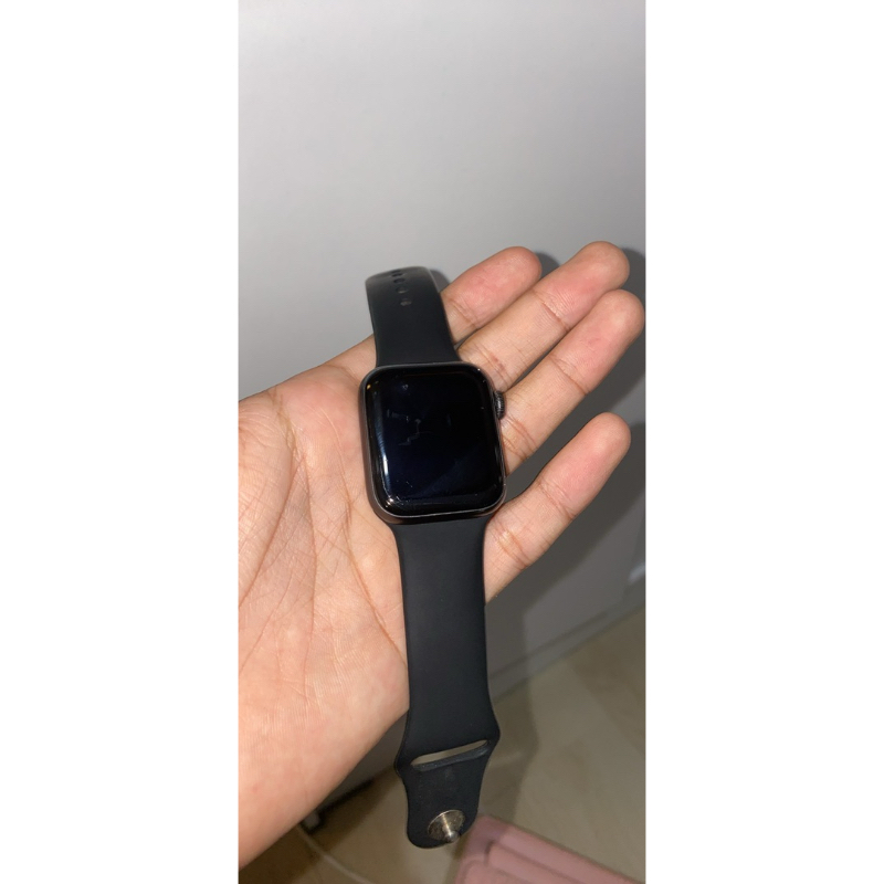 Jual Apple watch SE 2020 40mm | Shopee Indonesia