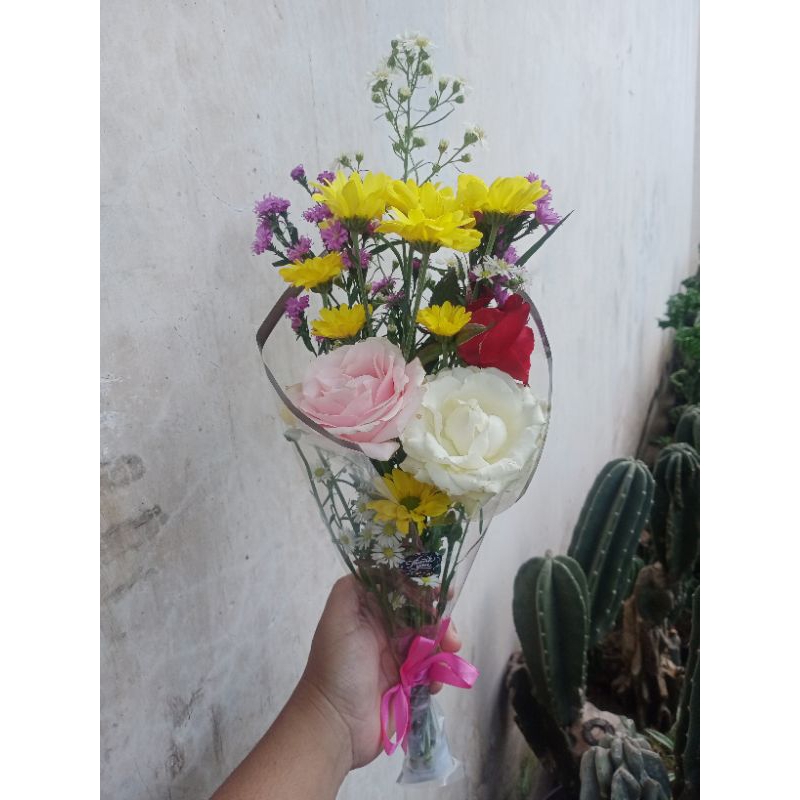 Jual fresh flower bunga asli buket mawar aster | Shopee Indonesia