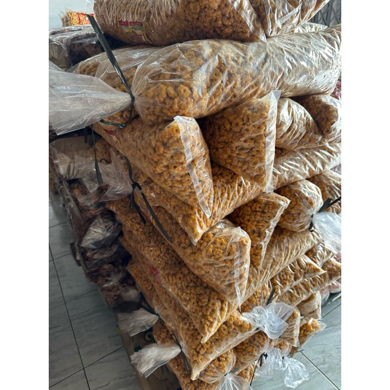Jual 1 KG Pilus sakura ribut PEDAS/ snack ribut jajan jadul | Shopee ...