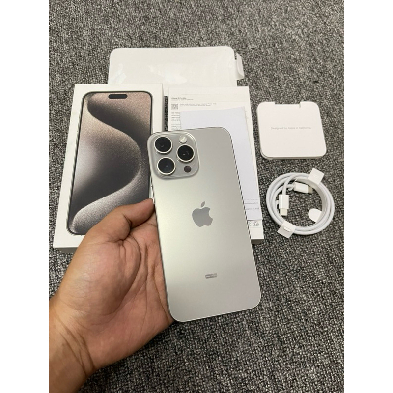 Jual iphone 15 pro max 256gb ibox natural titanium super likenew