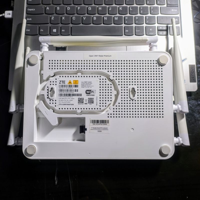 Jual Router ONT/Modem / ZTE F670 Premium / 6 Antenna / 4GE / Dualband ...