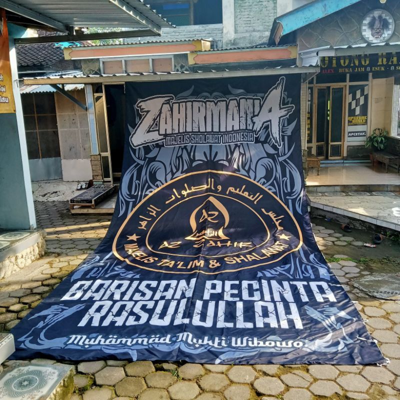 Jual BENDERA SHOLAWAT 3X6 METER ZAHIR MANIA GIANT FLAG | Shopee Indonesia