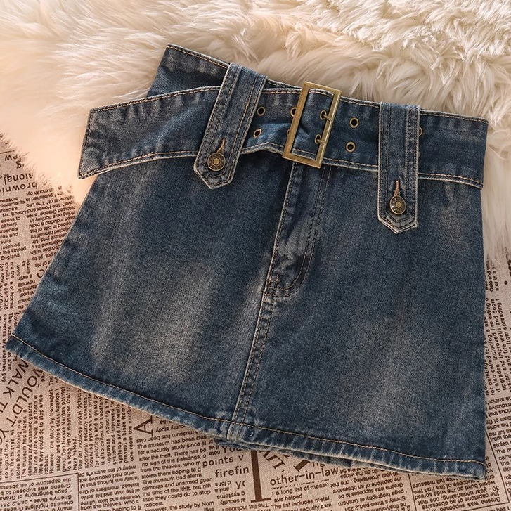 【THE MUSEUM VISITOR】 HEART POCKET WASHED DENIM SKIRT Musemuse Denim Skirt THE MUSEUM VISITOR】 HEART POCKET