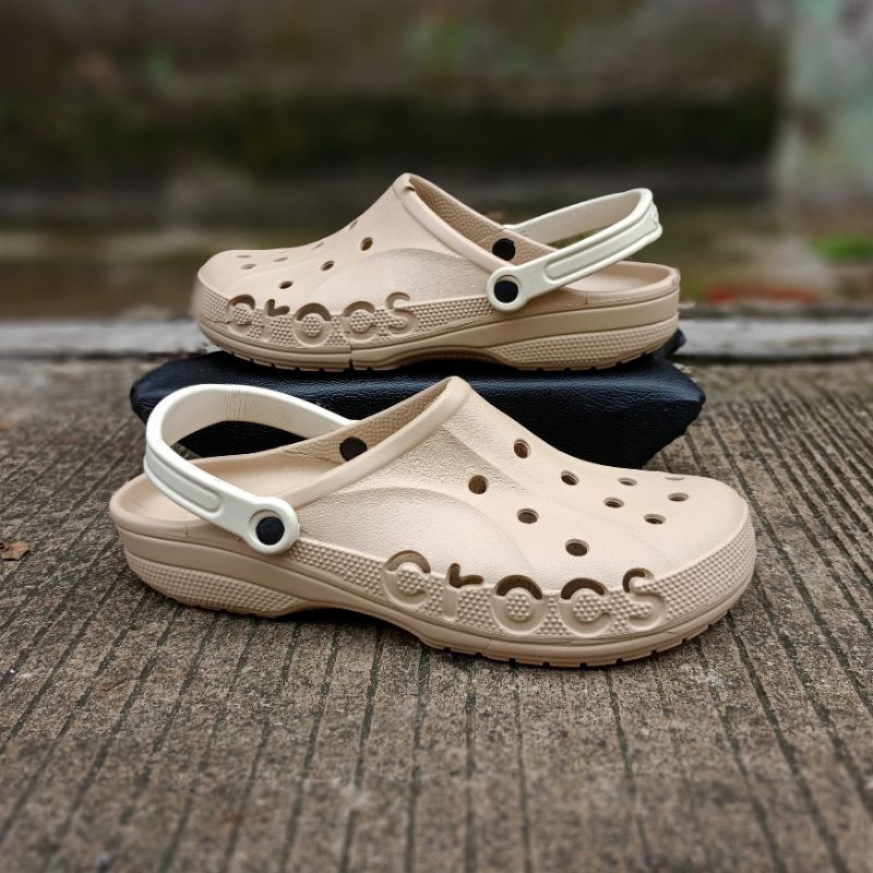 Crocs jumbo 2025