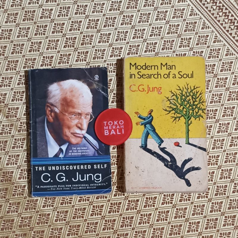 Jual Paket buku Carl Gustav Jung Modern Man in Search of a Soul, buku The Undiscovered Self by