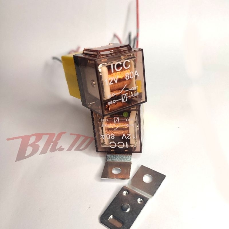 Jual Paket Relay 4 Kaki + Soket Kabel Bintik Untuk Lampu Klakson 12 ...