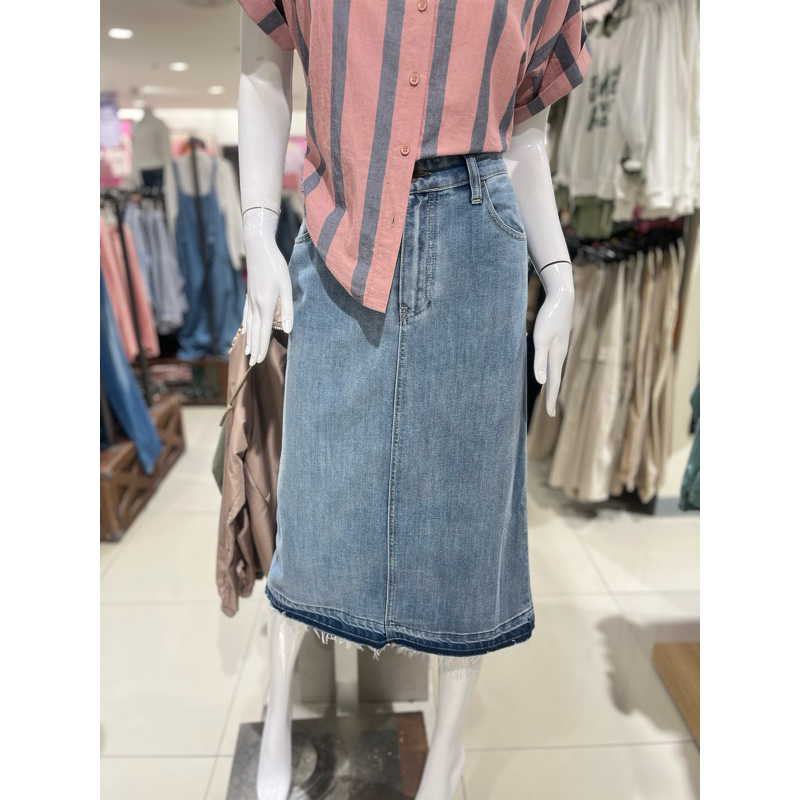 Jual LOGO JEANS ROK WANITA NEW ARRIVAL | Shopee Indonesia