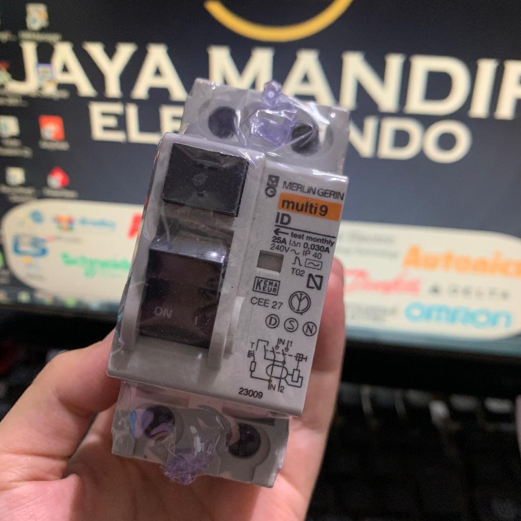 Jual ELCB / RCCB 2P 25A MERLIN GERIN MULTI 9 | Shopee Indonesia
