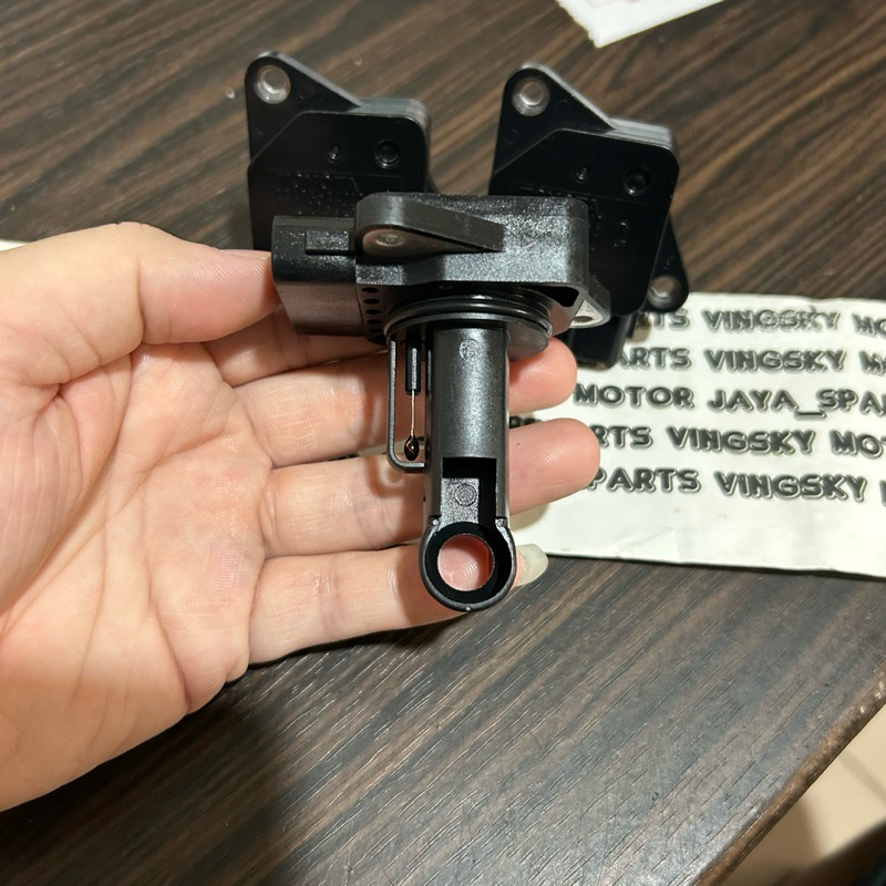 Jual Sensor MAF Mass Air Flow Toyota Vios Yaris Innova Fortuner Camry ...