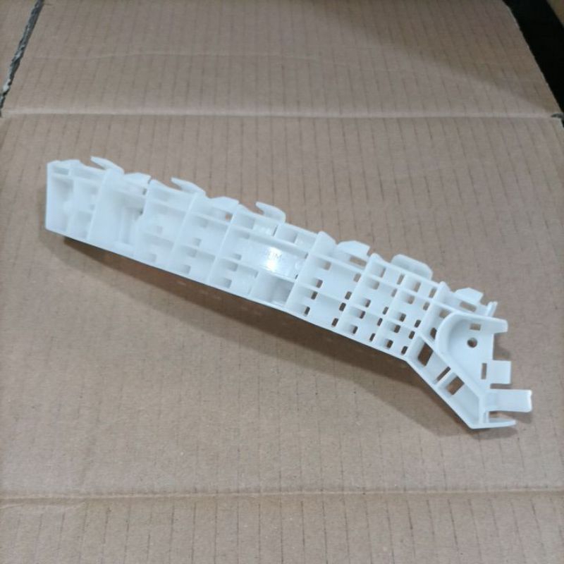Jual Bracket breket bumper depan Honda Brio Mobilio Original 1 pcs ...