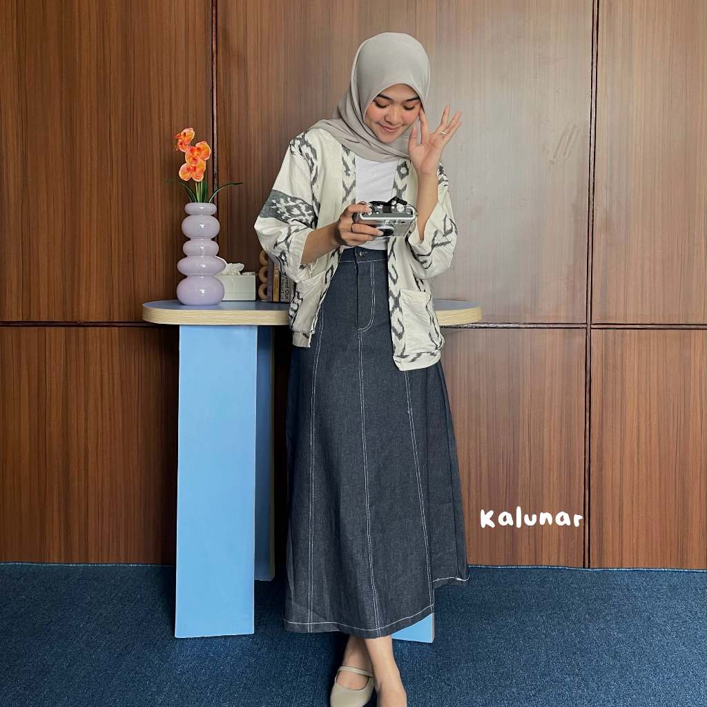 Jual KALUNAR - Meri Skirt (Rok Highwaist Katun Denim Jeans Wanita ...