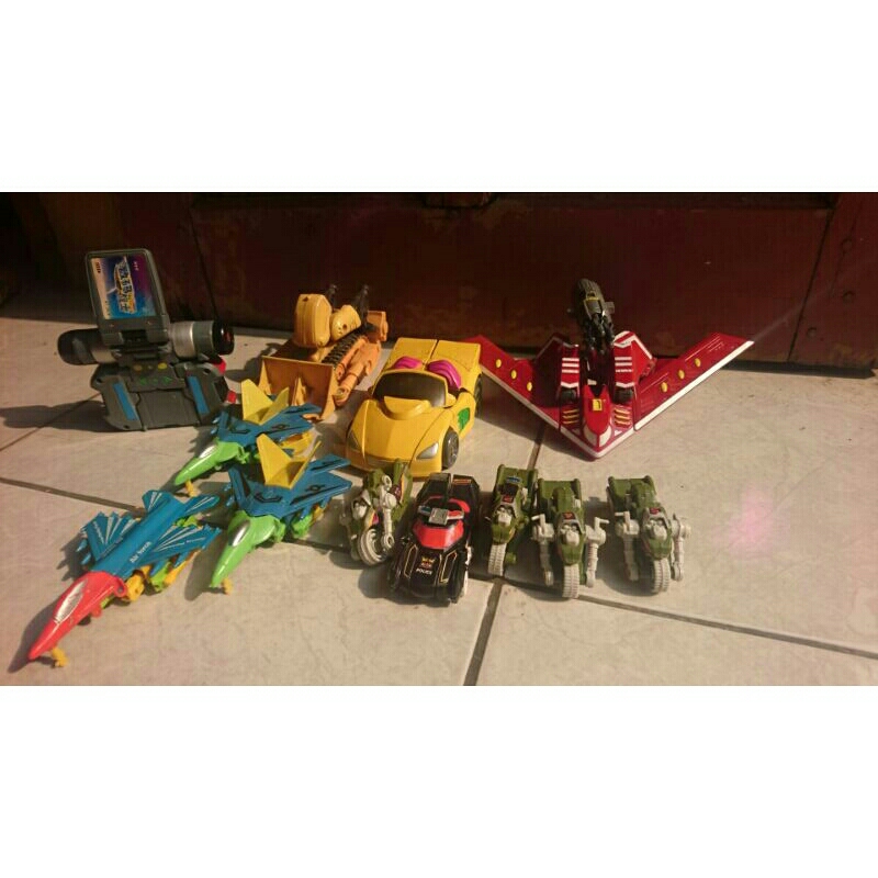 Vvikizy Transformez le jouet de dinosaure Transformer le jouet de