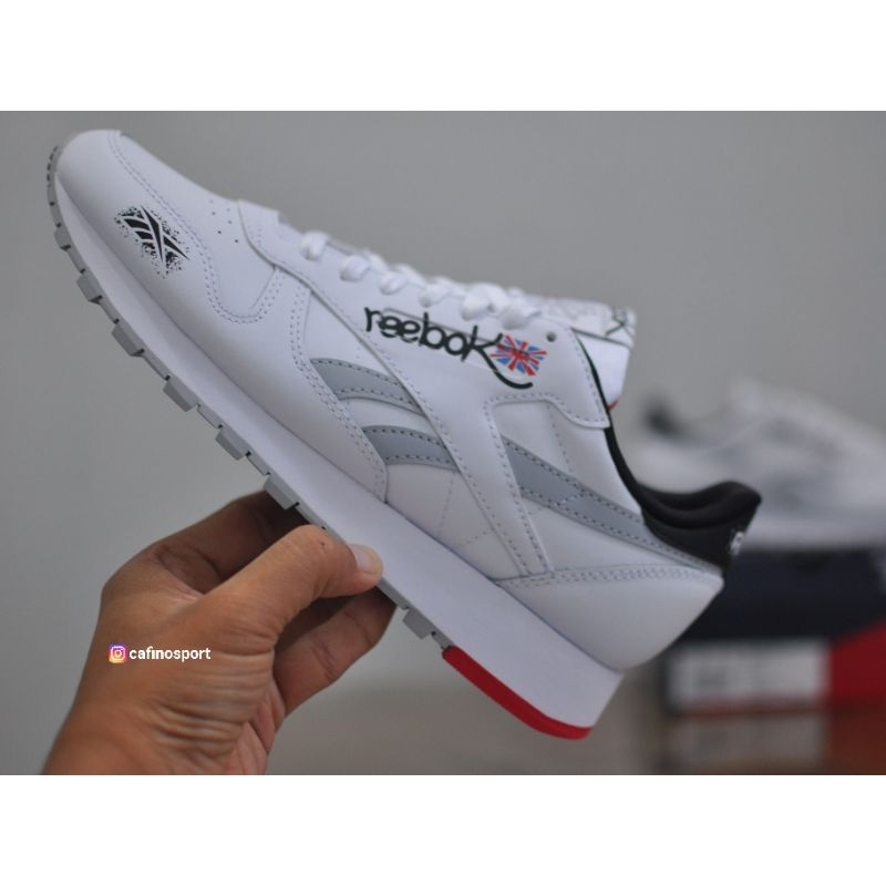 Jual Reebok Classic leather White-Black Super keren Original | Shopee ...