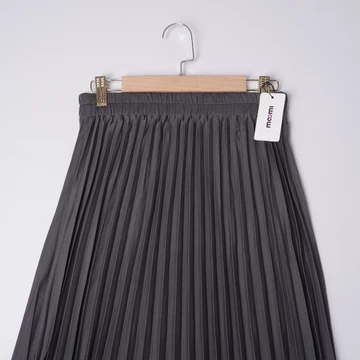 Moomi Yuri Skirt Rok Plisket Skirt Premium Rok Formal Rok Kerja Pre Mium Rok Formal Kantor Rok