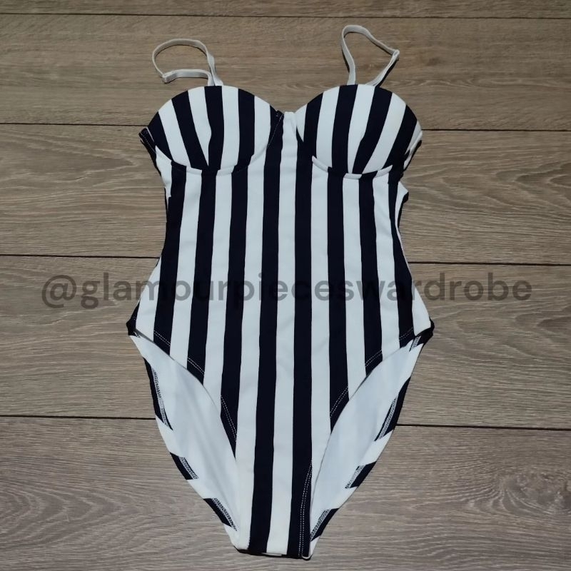 Jual Pre 🩷️ Pomelo Stripe Swimsuit Shopee Indonesia