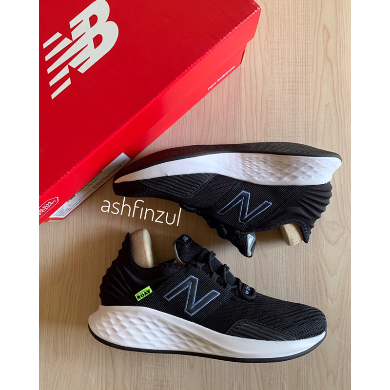 Jual New Balance Fresh Foam Roav Sepatu Running | Shopee Indonesia
