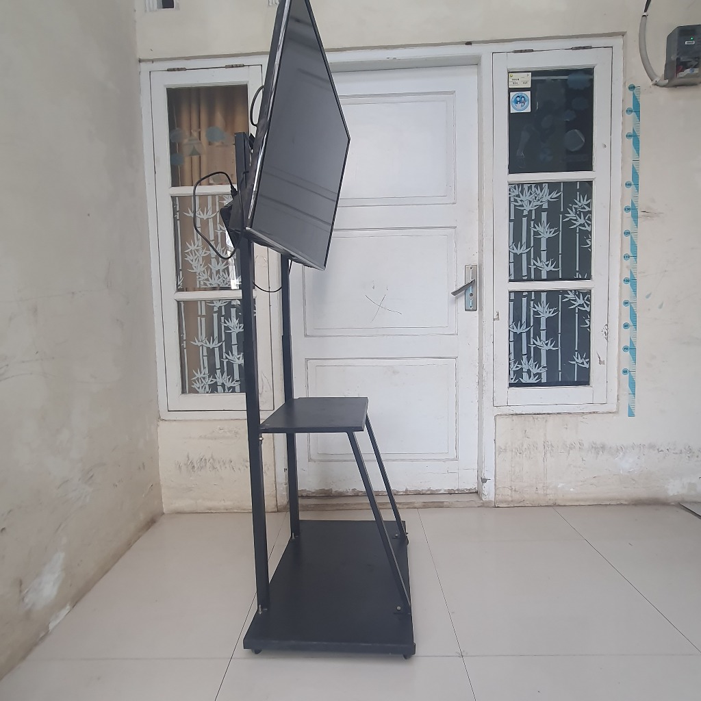 Jual Bracket Standing TV 24 - 65 Inch Dorong Roda Bisa Atur Tinggi ...